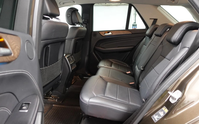 Mercedes-Benz ML cena 141900 przebieg: 152900, rok produkcji 2015 z Tychowo małe 781